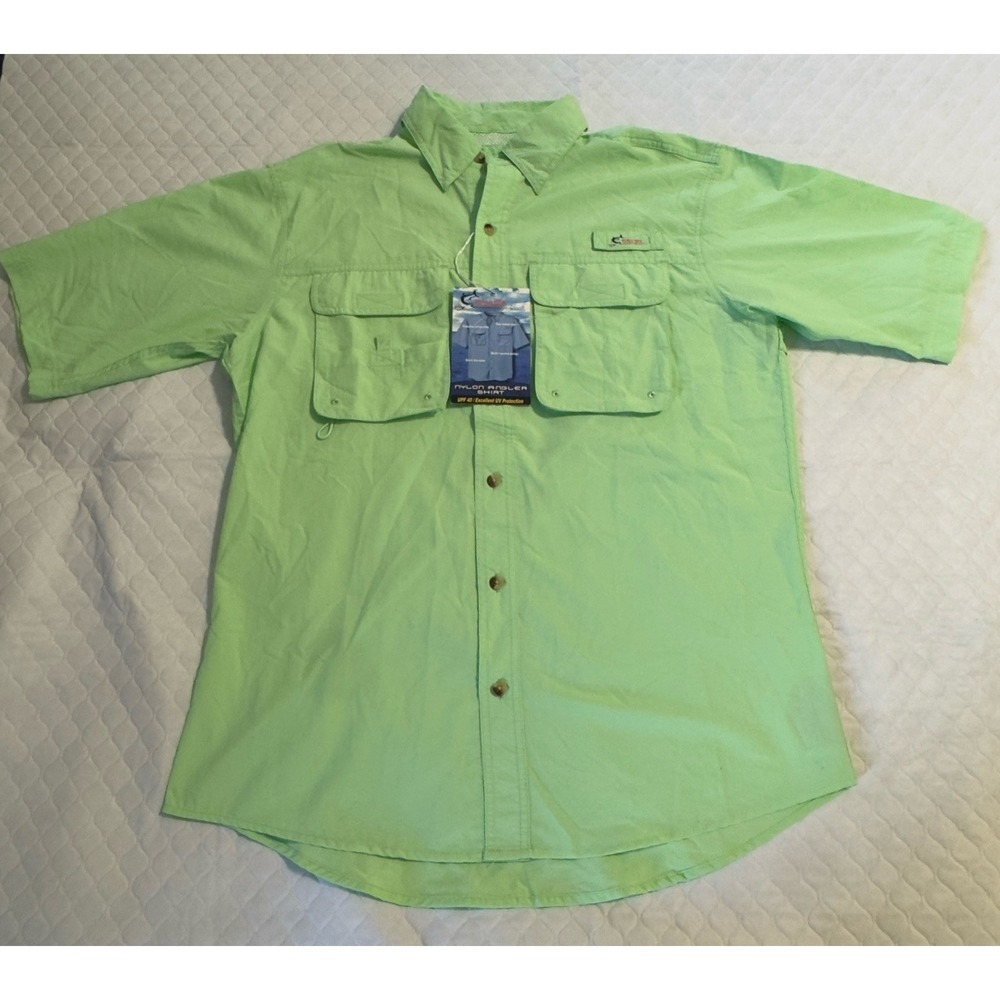 World Wide Sportsman M Nylon Angler Fishing Vented Kiwi Green Shirt Short Sleeve